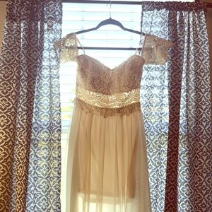 off the shoulder maxi size small never worn.